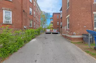143 Putnam St, Hartford, CT 06106 - Photo 27