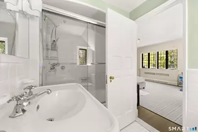 11 Stonebridge Lane, West Hartford, CT 06107 - Photo 29
