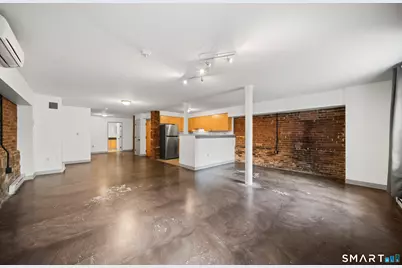 40 Elm Street #B, Hartford, CT 06106 - Photo 1