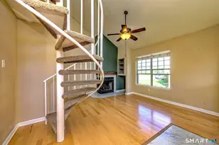 138 Carriage Crossing Ln, Middletown, CT 06457 - Photo 5