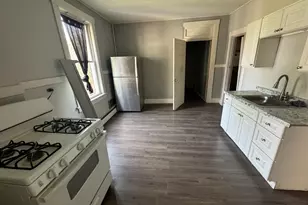 18 S Whitney St, Hartford, CT 06106 - Photo 15
