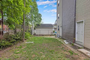 18 S Whitney St, Hartford, CT 06106 - Photo 29