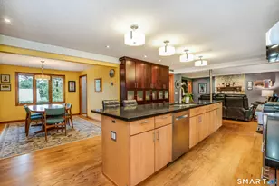 92 Buckingham Dr, Glastonbury, CT 06033 - Photo 9
