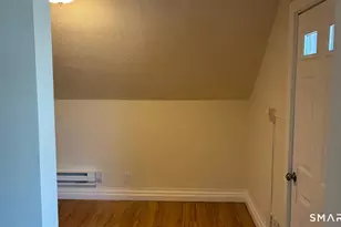 54 North Ave, Meriden, CT 06451 - Photo 9