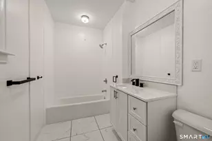 33 Hillhurst Ave, New Britain, CT 06053 - Photo 37