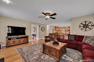 45 MacIntosh Way, Southington, CT 06489 - Photo 11