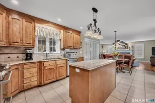 45 MacIntosh Way, Southington, CT 06489 - Photo 3