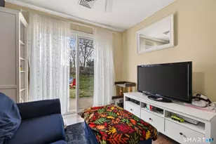 11 Carol Ct, Groton, CT 06340 - Photo 7
