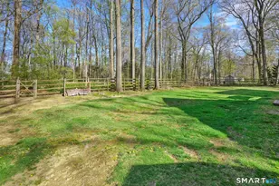 49 Midland Rd, Trumbull, CT 06611 - Photo 31