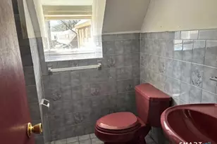 347 Iranistan Ave, Bridgeport, CT 06604 - Photo 13