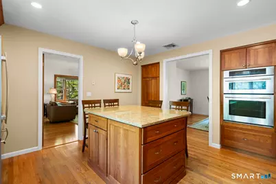 33 Topledge Road, Redding, CT 06896 - Photo 7