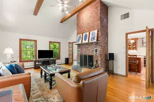 33 Topledge Rd, Redding, CT 06896 - Photo 9