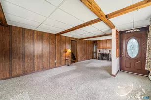 7 Hamburg St, Shelton, CT 06484 - Photo 5