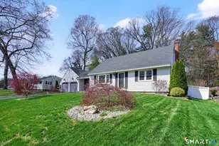 34 Wagon Rd, Enfield, CT 06082 - Photo 3