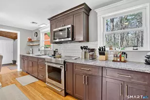 34 Wagon Rd, Enfield, CT 06082 - Photo 21