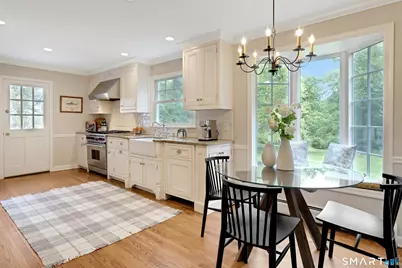 21 Hickory Drive, New Canaan, CT 06840 - Photo 11