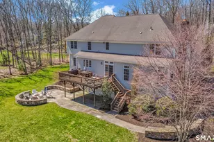2 Somerset Ln, Newtown, CT 06482 - Photo 3