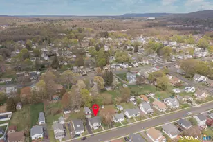 31 Lincoln St, Plainville, CT 06062 - Photo 9