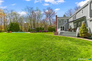 621 Shrub Oak Ln, Fairfield, CT 06824 - Photo 23