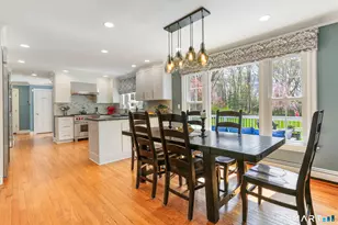 621 Shrub Oak Ln, Fairfield, CT 06824 - Photo 5
