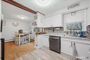 33 Lauren Ln, Norwich, CT 06360 - Photo 7