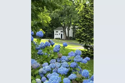 128 Black Rock Turnpike, Redding, CT 06896 - Photo 33
