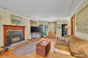 24 Meadowood Dr, Middletown, CT 06457 - Photo 13