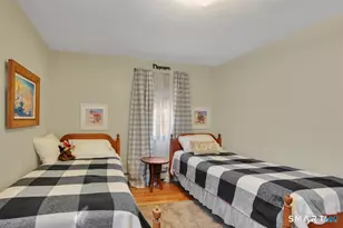 24 Meadowood Dr, Middletown, CT 06457 - Photo 25