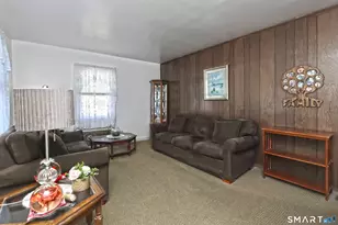 110 Greystone Rd, Bridgeport, CT 06610 - Photo 5