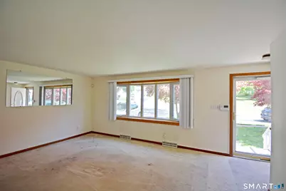 45 Dennis Circle, Hamden, CT 06514 - Photo 3
