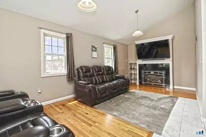 6 Francis Street, Waterbury, CT 06708 - Photo 5