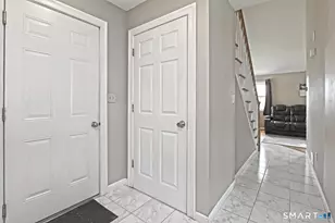 6 Francis St, Waterbury, CT 06708 - Photo 13
