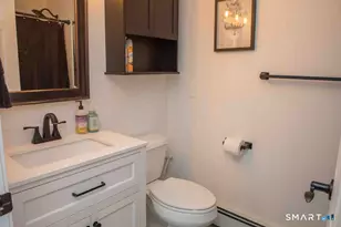 27 Old Skinner St, East Hampton, CT 06424 - Photo 19