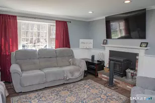 27 Old Skinner St, East Hampton, CT 06424 - Photo 15