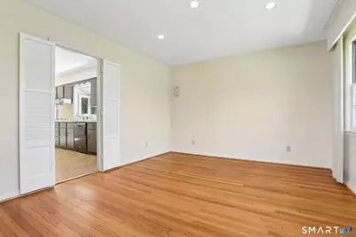104 Knollwood Drive, New Haven, CT 06515 - Photo 7