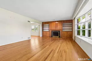 104 Knollwood Dr, New Haven, CT 06515 - Photo 5