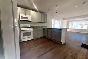105 Churchill St, Fairfield, CT 06824 - Photo 3