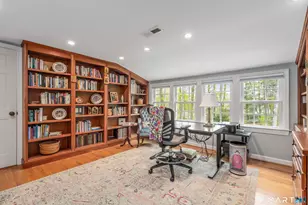 15 Sunfield Ln, West Hartford, CT 06107 - Photo 29