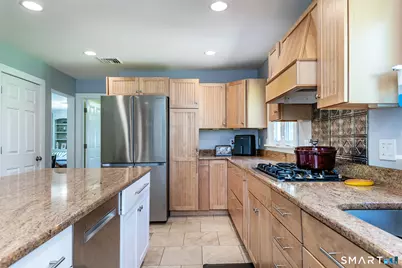 16 Hall Lane, New Milford, CT 06755 - Photo 11