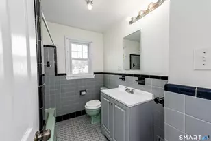 24 Aceto St, Branford, CT 06405 - Photo 15