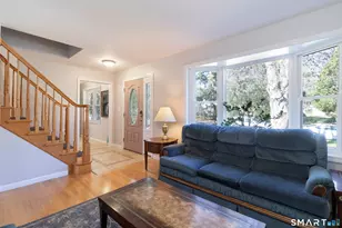 8 Crestview Terrace, Wallingford, CT 06492 - Photo 5