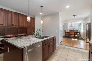 8 Crestview Terrace, Wallingford, CT 06492 - Photo 11