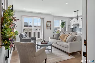 185 Main St, East Lyme, CT 06357 - Photo 3