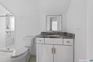 138 Bank St, New London, CT 06320 - Photo 15