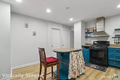 37 Manhan Street, Waterbury, CT 06710 - Photo 3