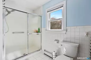32 Condon Dr, Ansonia, CT 06401 - Photo 11