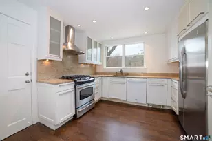 22 Bryden Terrace, Hamden, CT 06517 - Photo 11