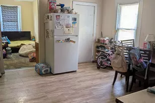 102 Franklin St, Meriden, CT 06450 - Photo 1