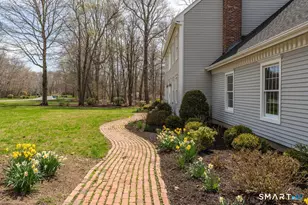 21 Running Brook Dr, Killingworth, CT 06419 - Photo 3