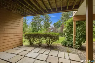 4 Biltmore Park, Bloomfield, CT 06002 - Photo 39